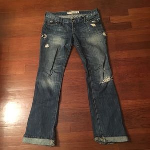 Hollister destroyed jeans
